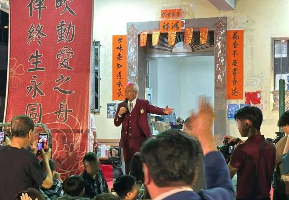 GAME STAR開戶:32嵗“十優港姐”麥明詩大婚,圍村婚禮現場曝光,李龍基壓軸獻唱